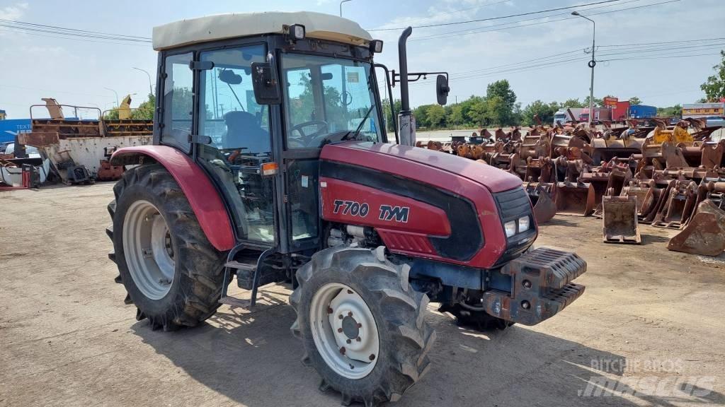 TYM T700 Tractoare