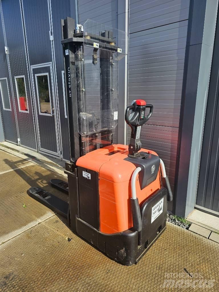 BT SPE 125 4150mm Transpaleta manuala