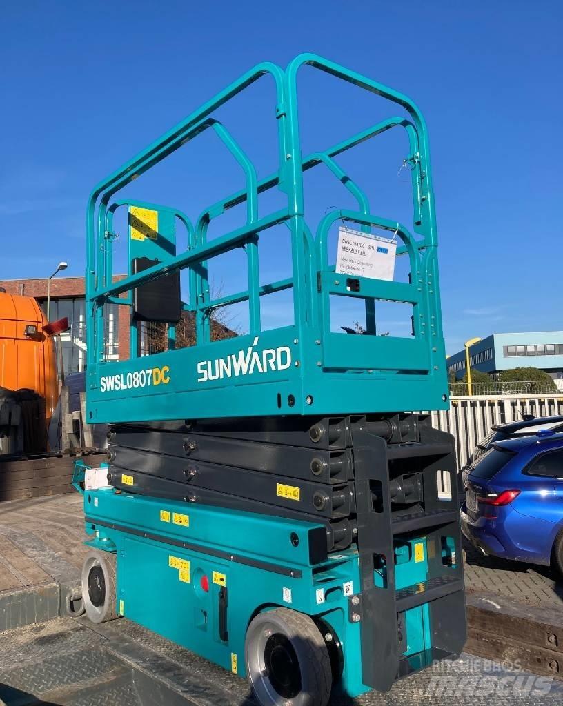 Sunward SWSL0807DC Platforme foarfeca