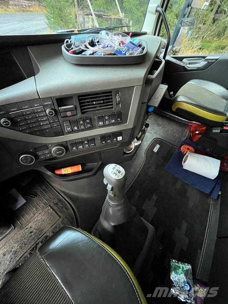 Volvo FH 16 550 Camion pentru lemne