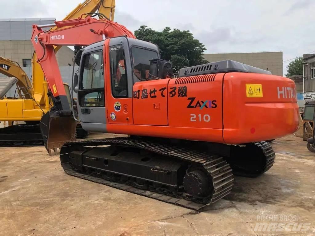 Hitachi ZX 210 Excavatoare pe șenile
