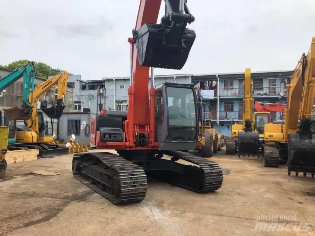 Hitachi ZX 210 Excavatoare pe șenile
