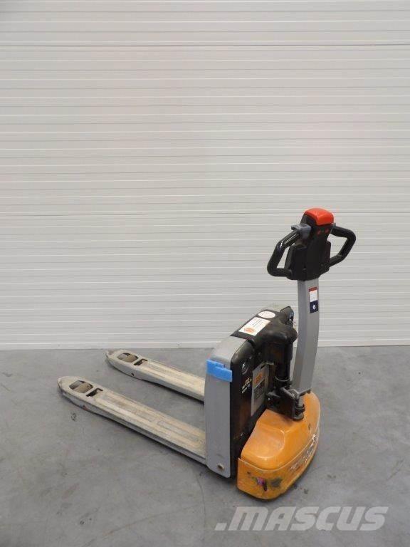 Still ECH15/LIION Transpaleta manuala
