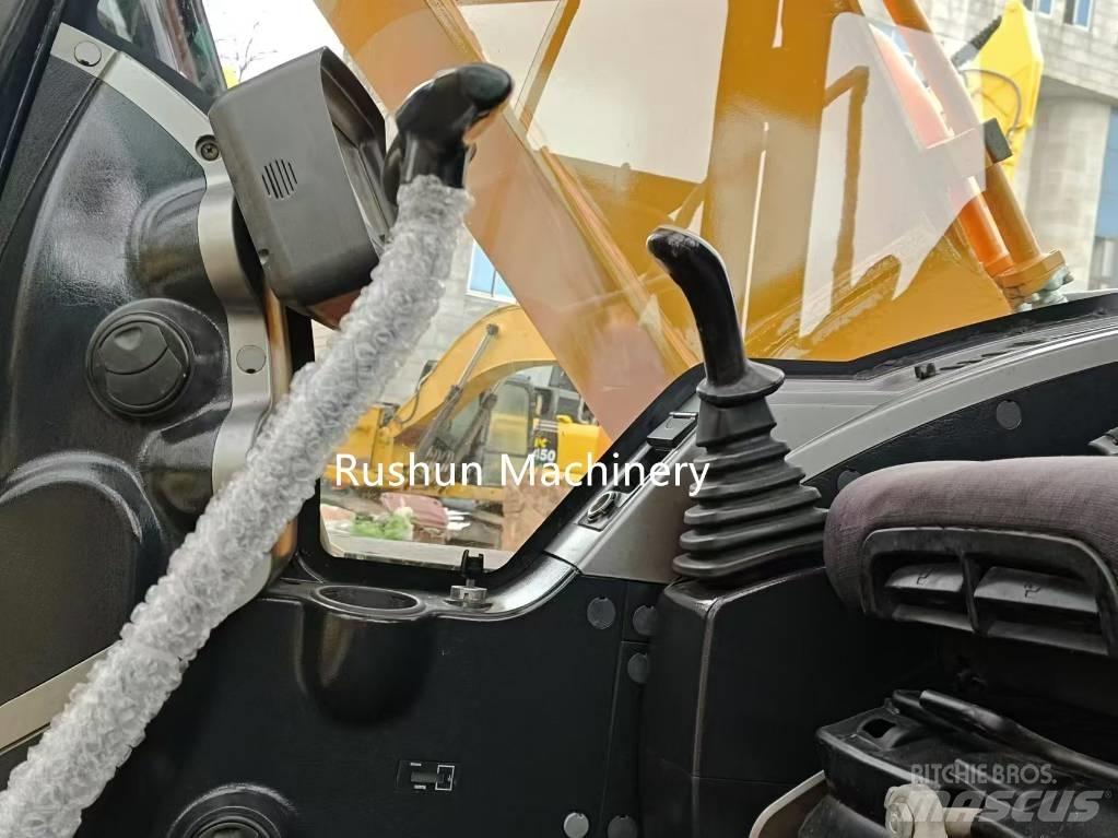 Hyundai 220 Excavatoare 7t - 12t