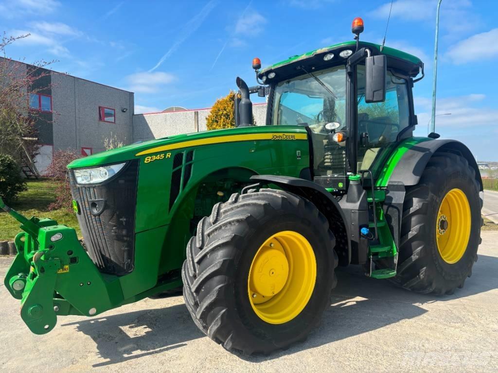 John Deere 8345 R Tractoare