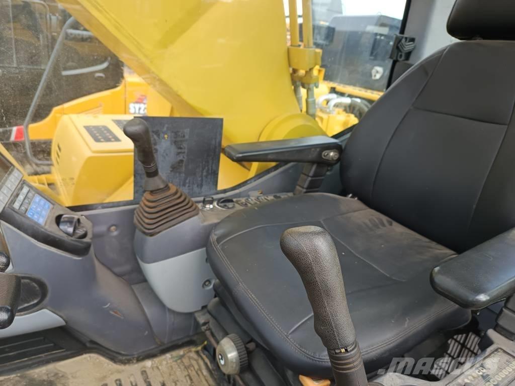 Komatsu PC450 Excavatoare pe șenile
