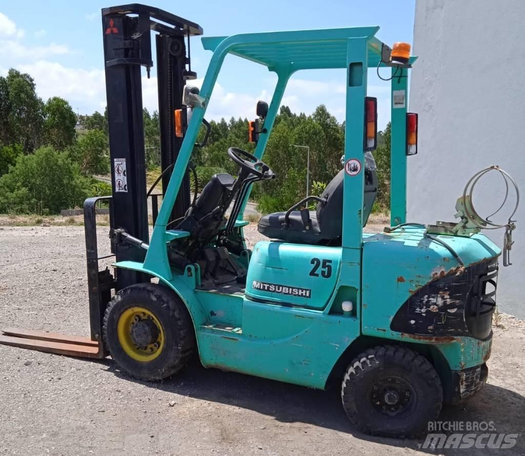 Mitsubishi FG25K Stivuitor GPL