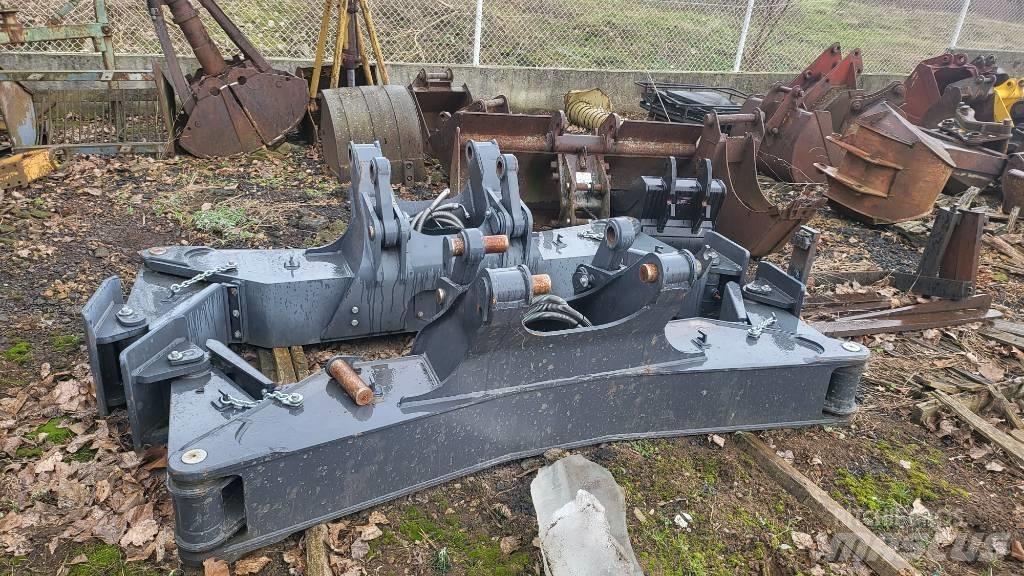 Doosan outdigger Sasiuri si suspensii