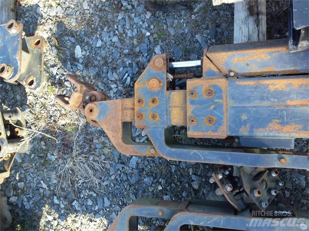 John Deere 210 Macarale pentru culegatoare