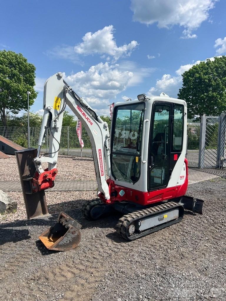 Takeuchi TB 216 Mini excavatoare < 7t