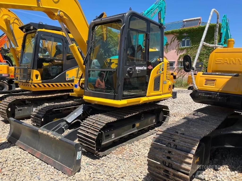 Komatsu PC 70 Excavatoare pe șenile
