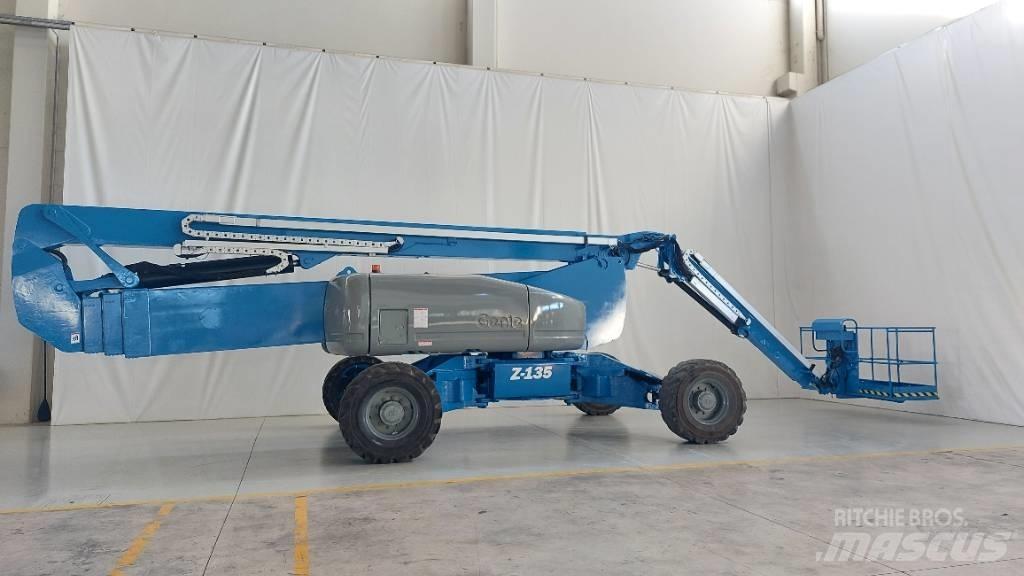 Genie ZX 135/70 Nacele cu brat articulat