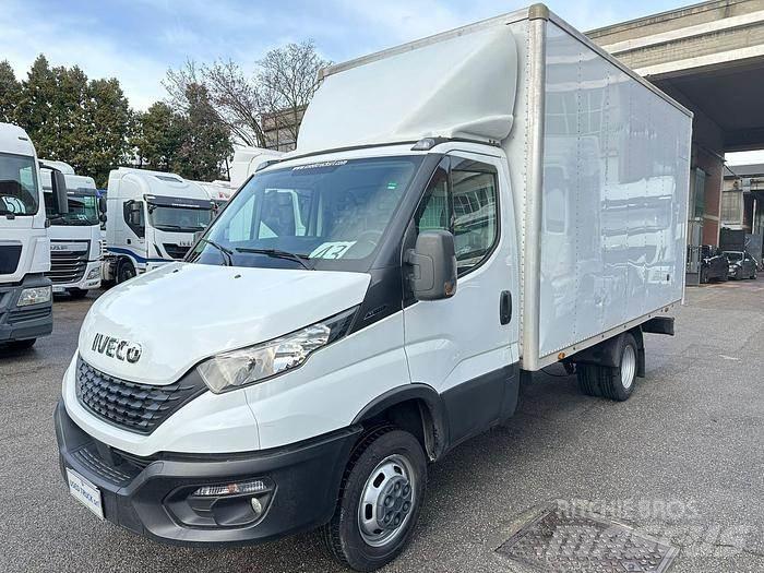 Iveco 35C14 Altele