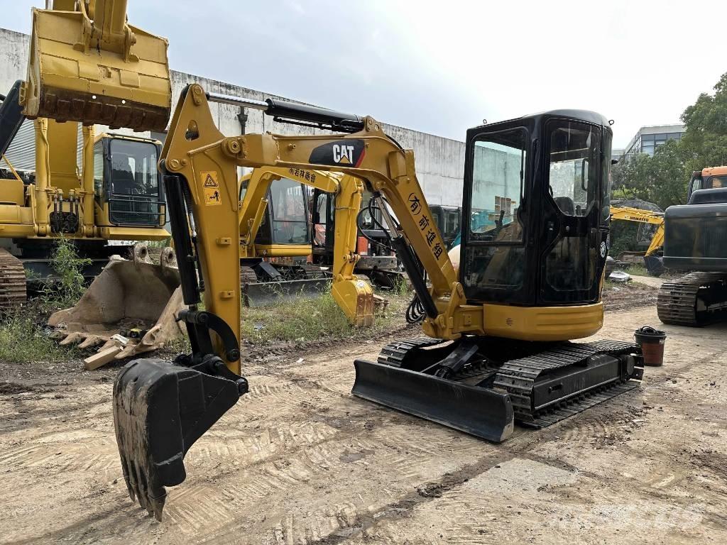 CAT 303 CR Mini excavatoare < 7t