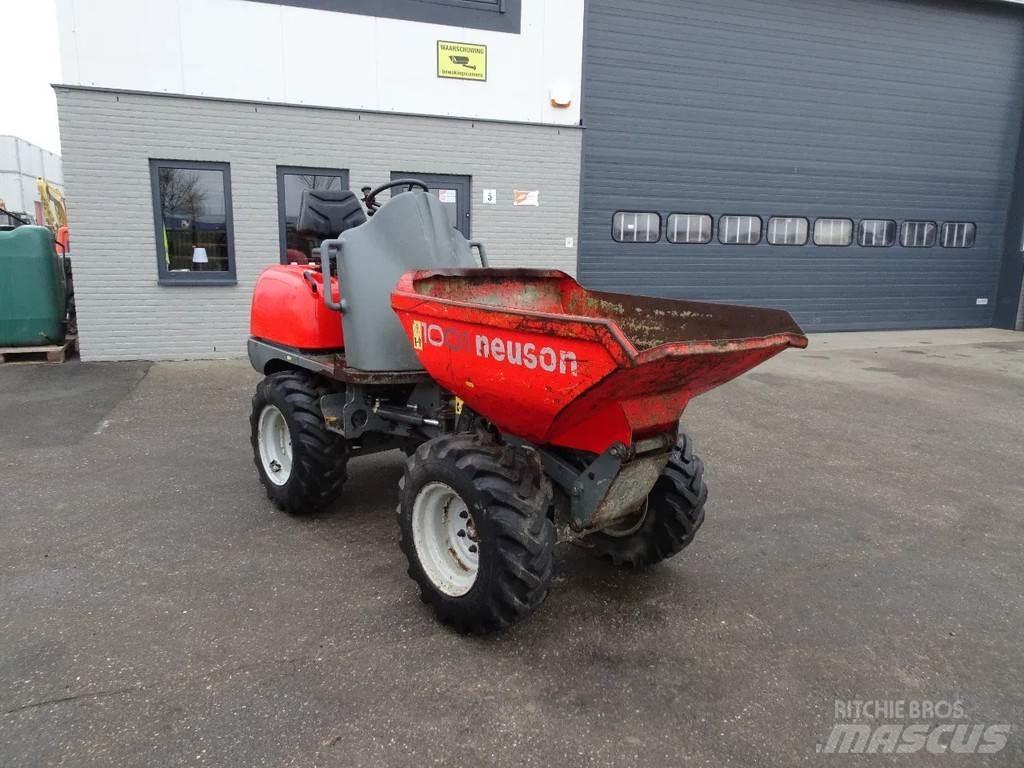 Neuson 1001 Minitractor de teren
