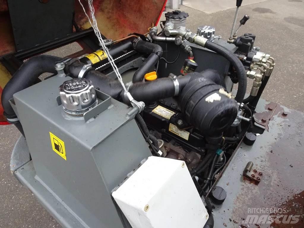 Neuson 1001 Minitractor de teren