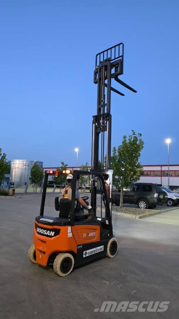 Doosan B 20 X-7 Plus Stivuitor electric