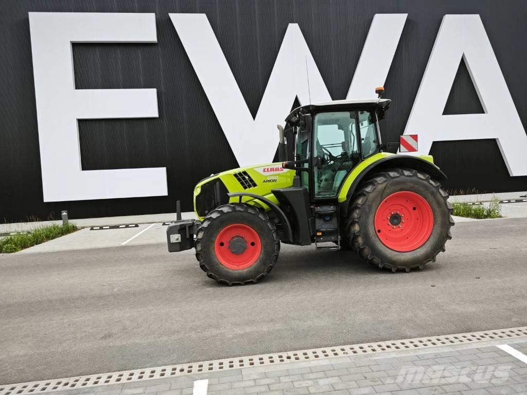 CLAAS Arion 650 Tractoare