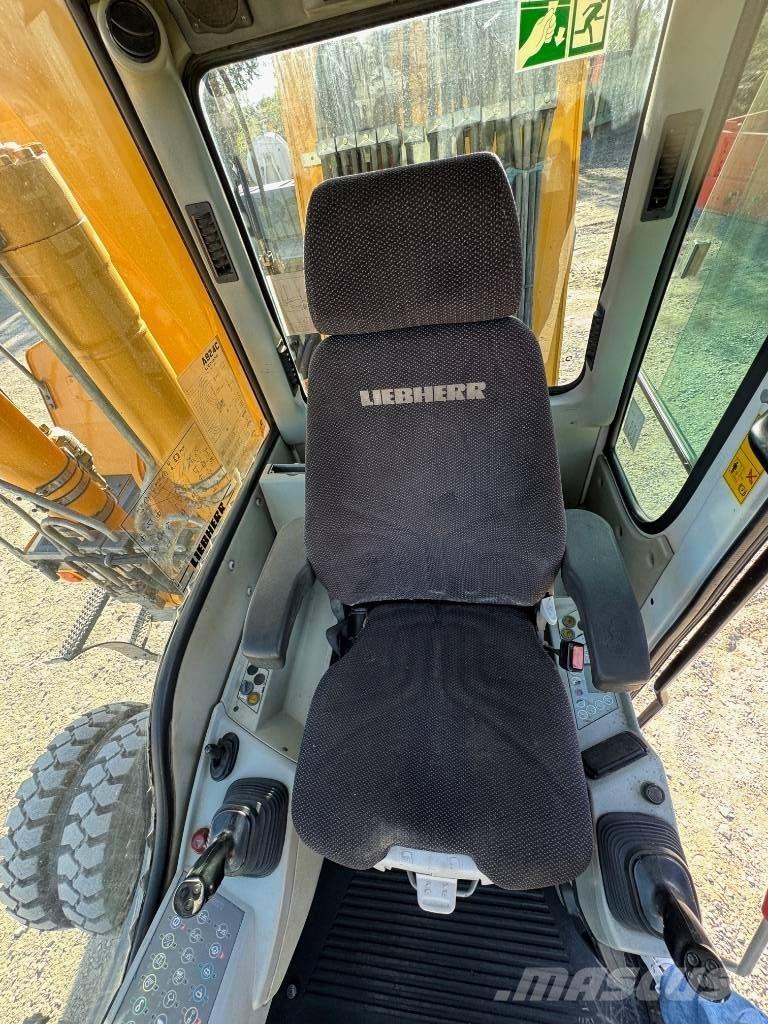 Liebherr A 924 C Paleta de manipulare