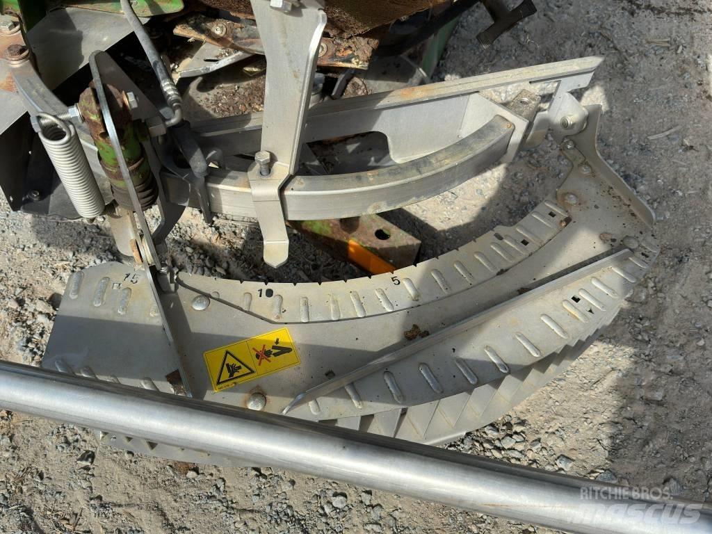 Amazone ZA-M 1200 Împrastierea mineralelor