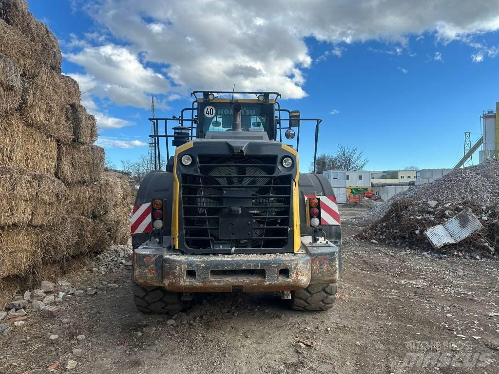Komatsu WA380-8 Incarcator pe pneuri