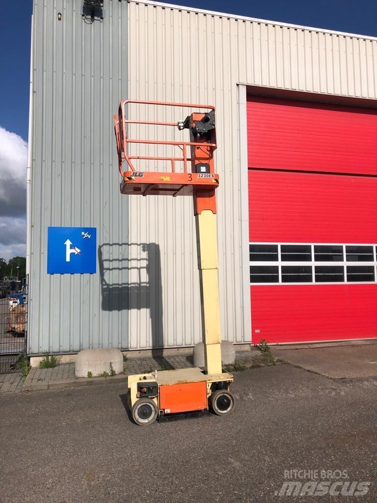 JLG 1230 ES Ascensoare verticale catarg