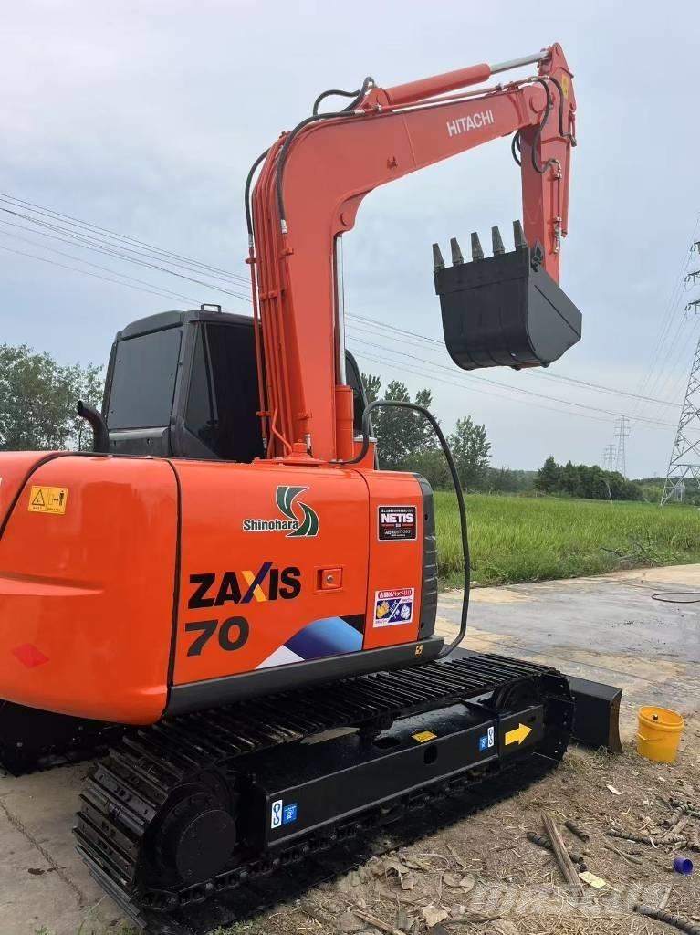Hitachi ZX 70 Excavatoare 7t - 12t