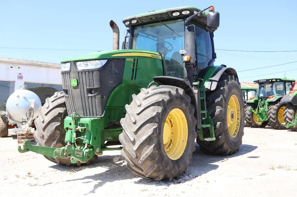 John Deere 7215 R Tractoare