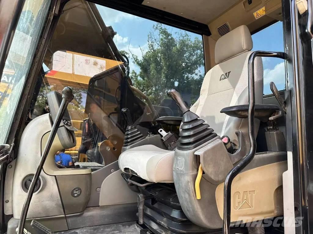 CAT 315D2 Excavatoare pe șenile
