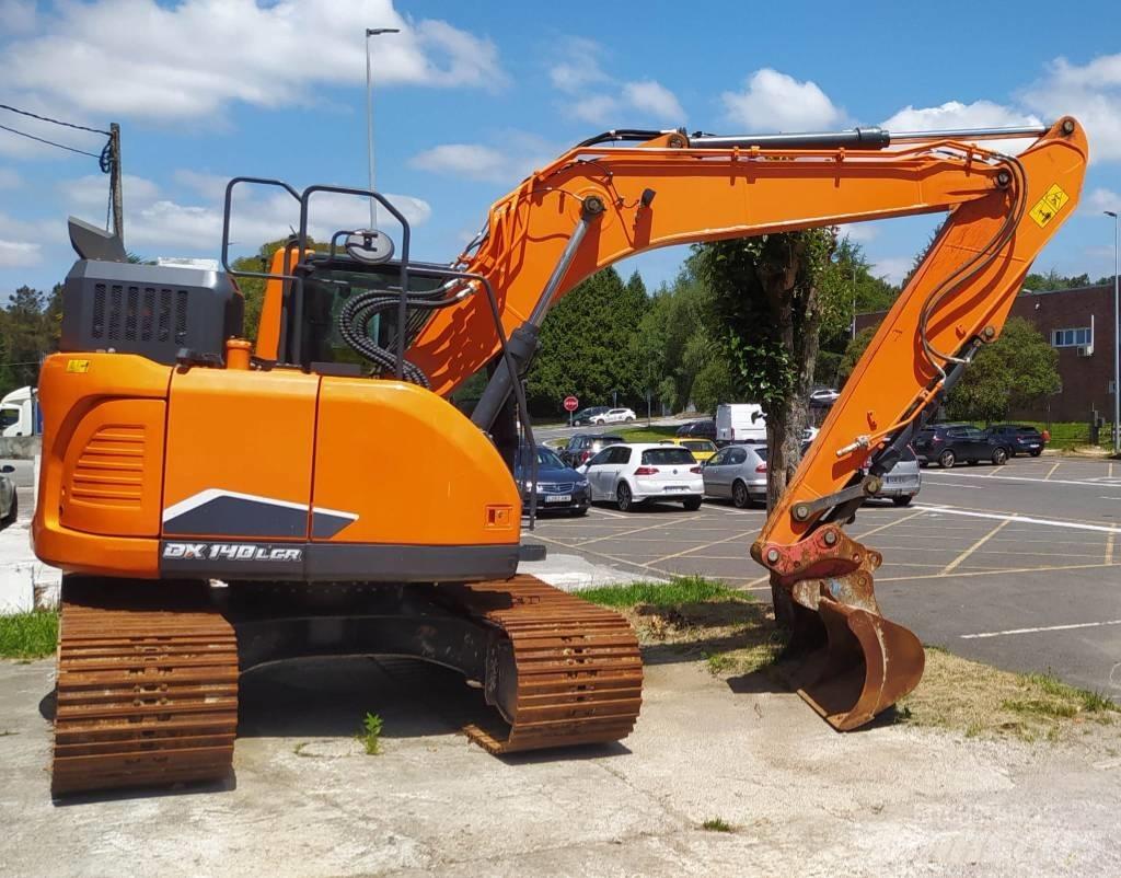 Doosan DX140LCR-7 Excavatoare pe șenile
