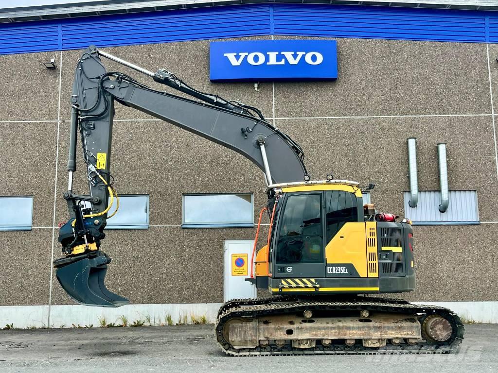Volvo ECR 235 E Excavatoare pe șenile
