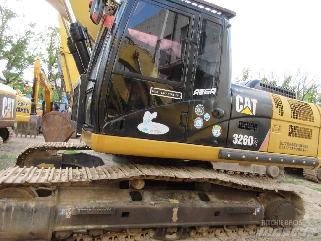 CAT 326 Excavatoare pe șenile
