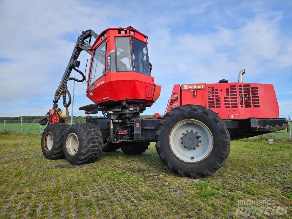 Valmetal 901 ТХ Combine forestiere