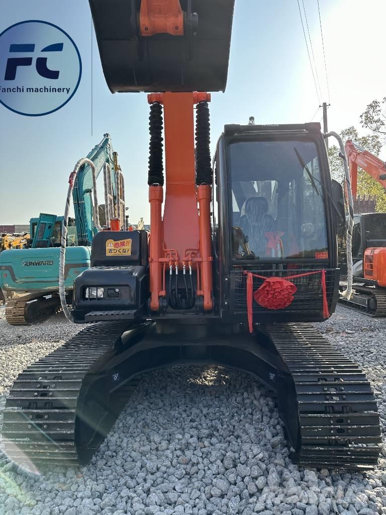 Hitachi ZX 120 Excavatoare pe șenile
