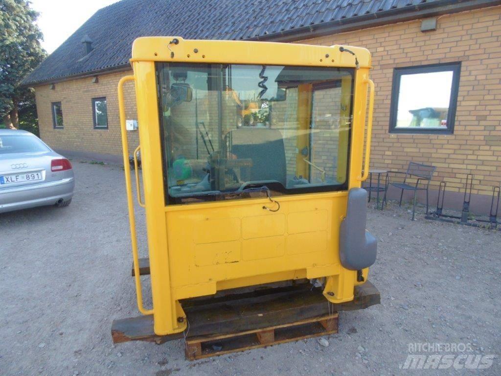 Volvo L 150 E Cabine si interior