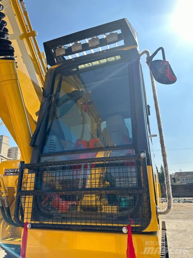 Komatsu PC 200-7 Excavatoare pe șenile
