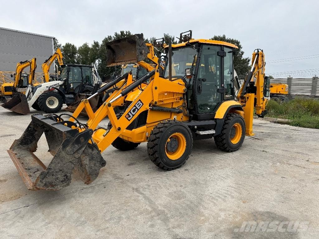 JCB 3 CX / compact Buldoexcavatoare