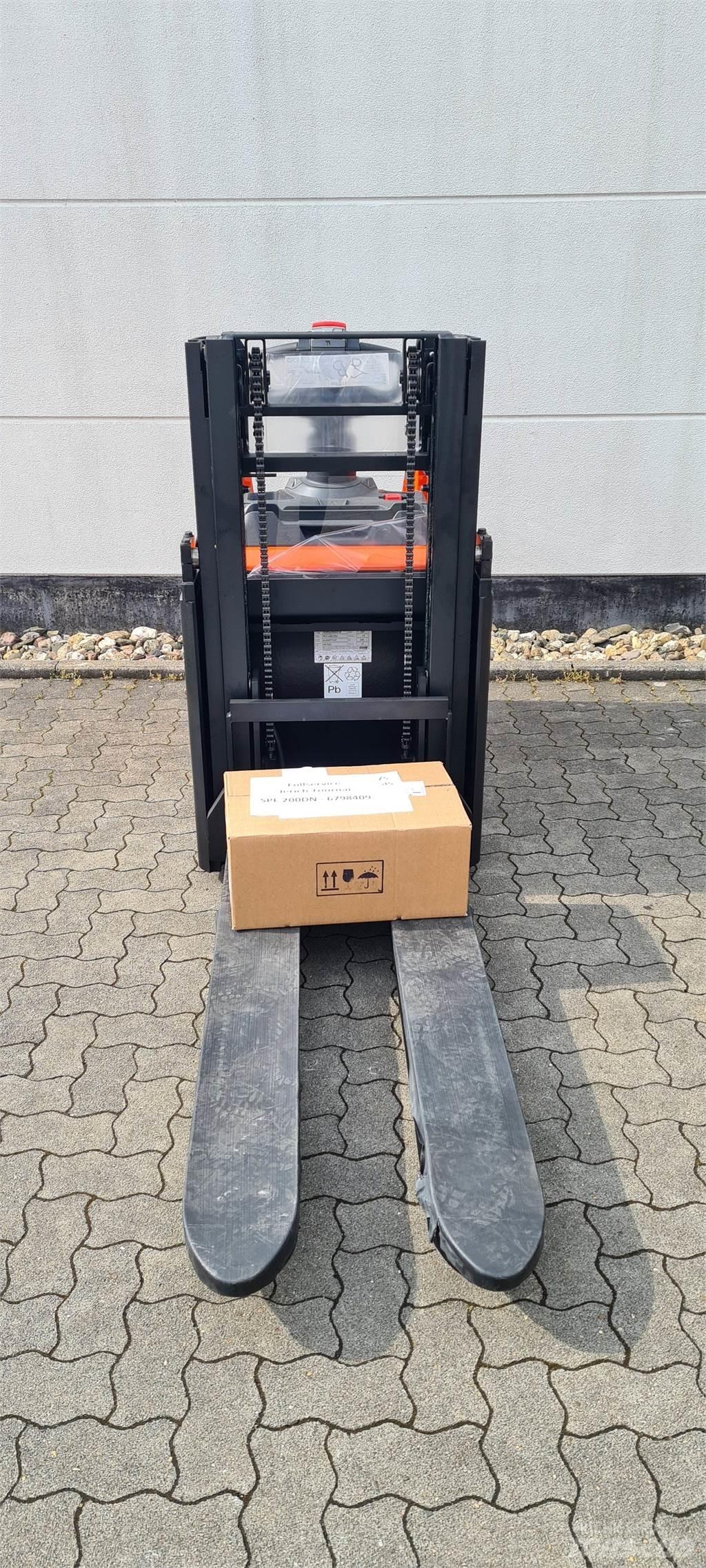 Toyota BT SPE200D Transpaleta manuala