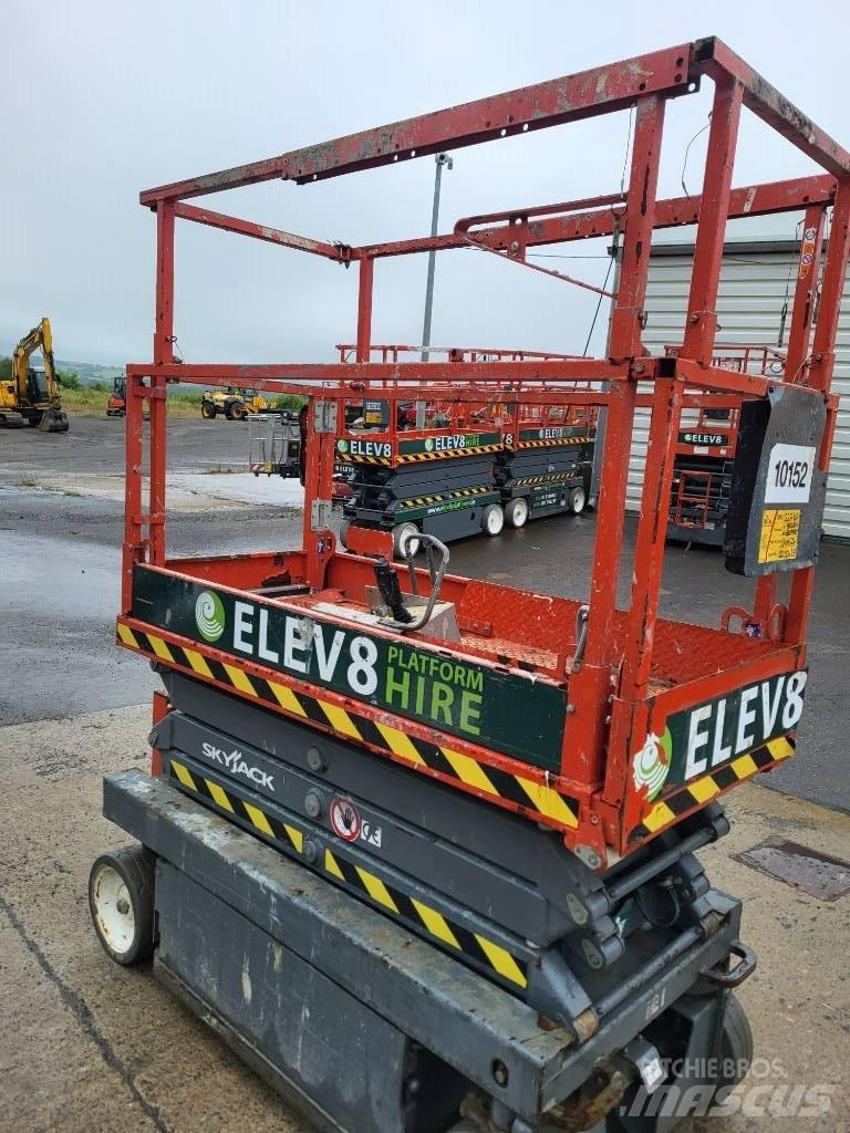 SkyJack 32/19 Platforme foarfeca