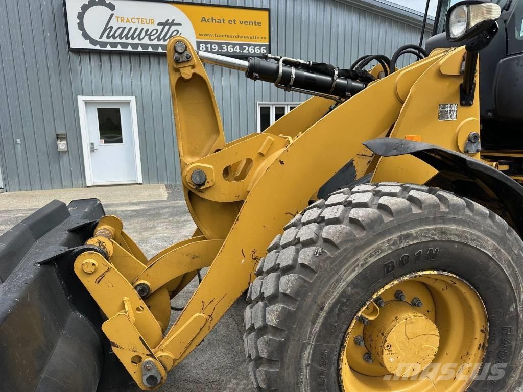 CAT 914 M Incarcator pe pneuri