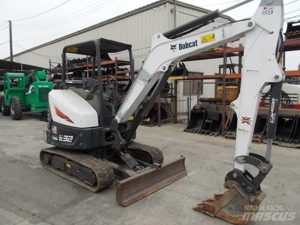 Bobcat E32i Mini excavatoare < 7t