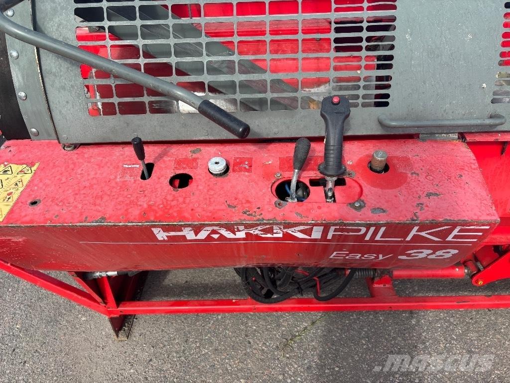Hakki Pilke 38 Utilaje agricole - Altele