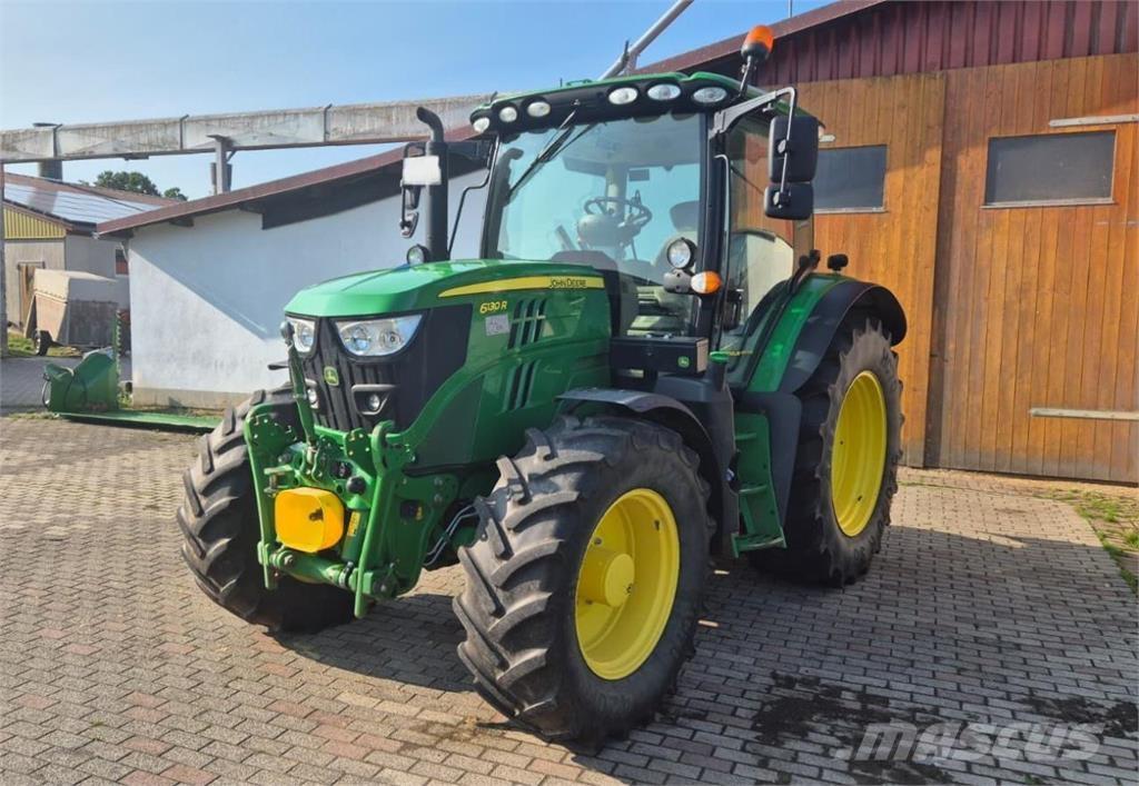 John Deere 6130R Tractoare