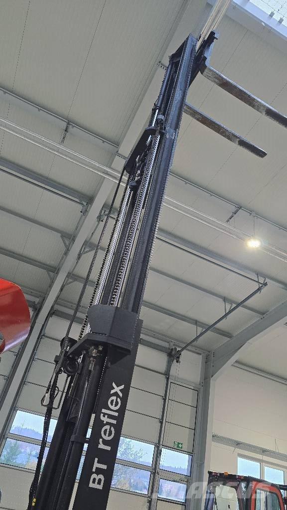 BT RR E 160 Stivuitor cu catarg retractabil