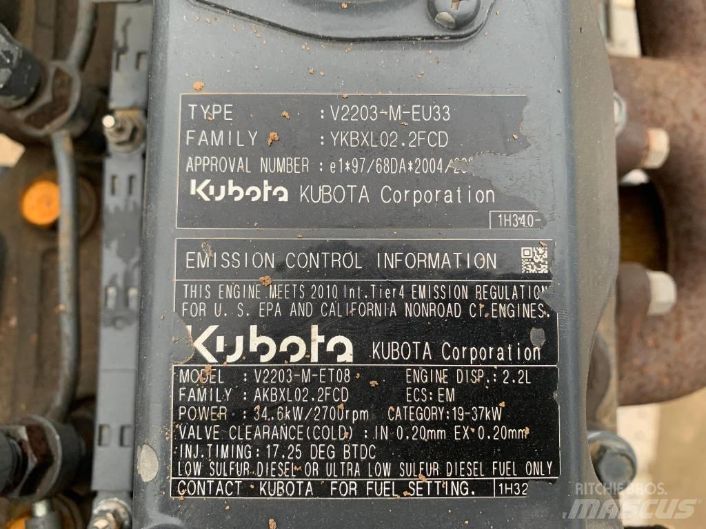 Kubota V 2203 ENGINE Motoare