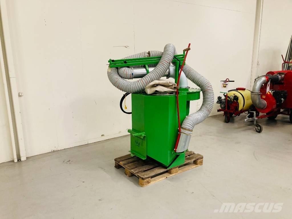 Croni Løvsuger Utilaje întreţinere terenuri - Altele