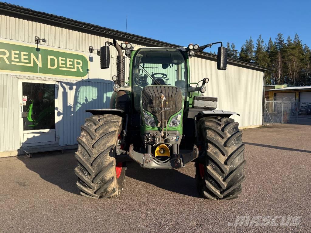 Fendt 724 Vario TMS Tractoare
