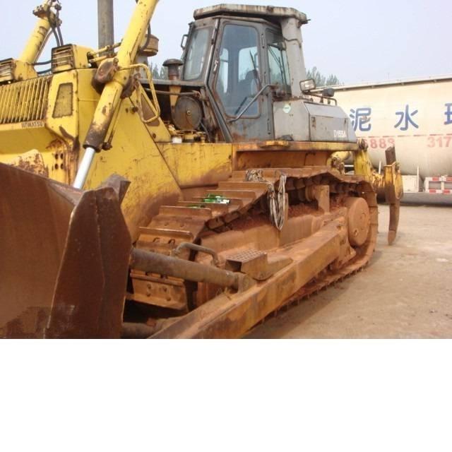 Komatsu d155a-2 Buldozere pe senile
