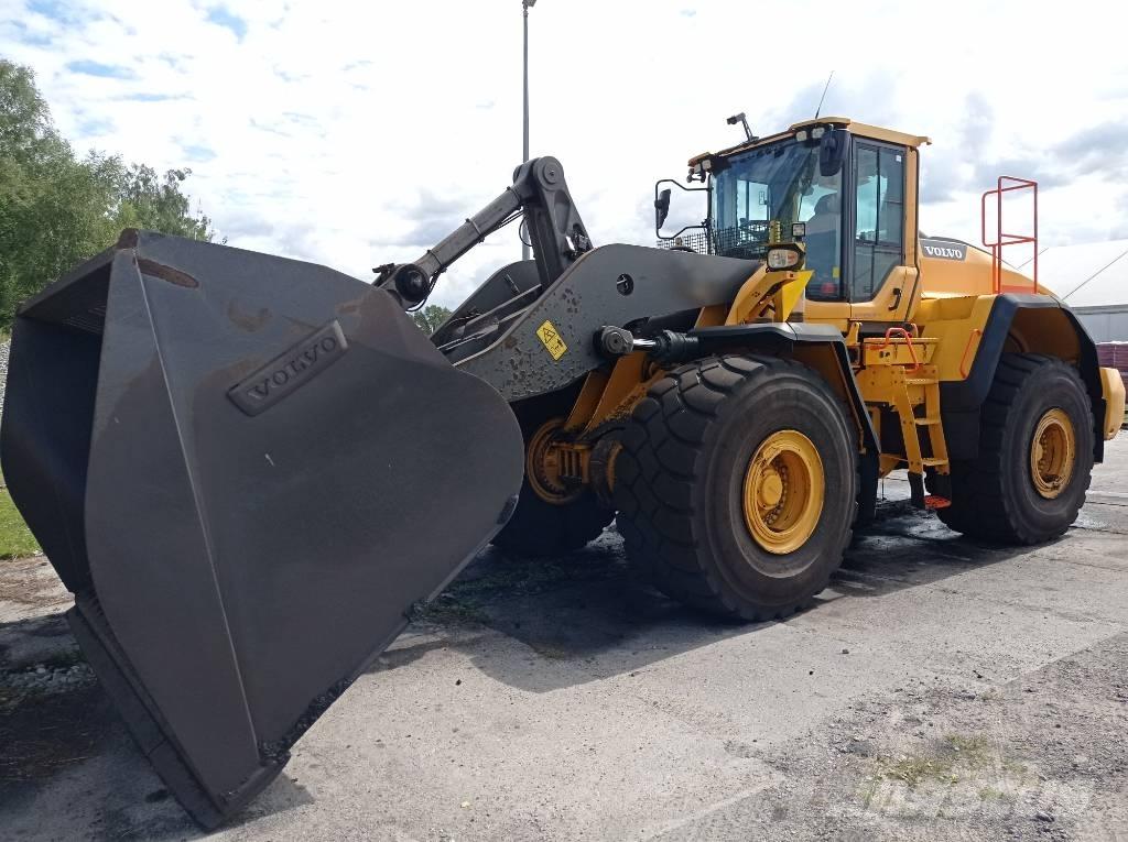 Volvo L 220 H Incarcator pe pneuri