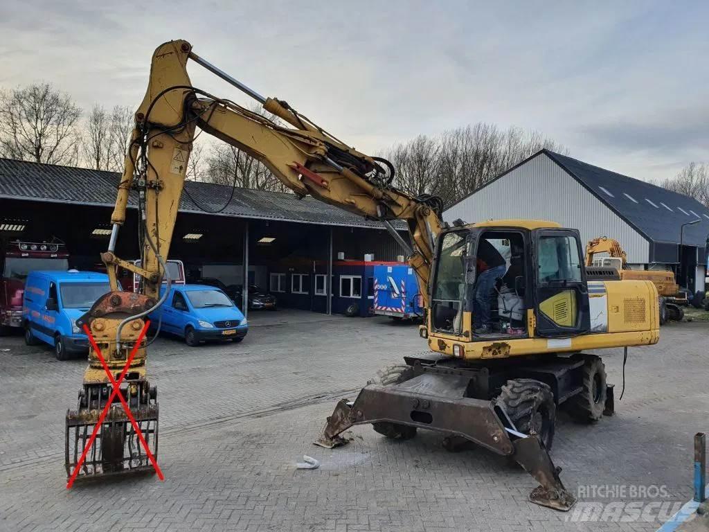 Komatsu PW180-7K Excavatoare cu roti